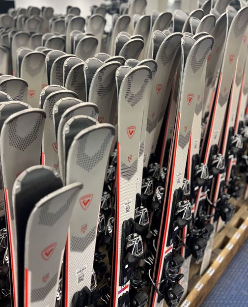 Picture of Seasonal Junior Used Ski Only